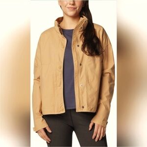 Columbia Women's Tan Jacket NWT